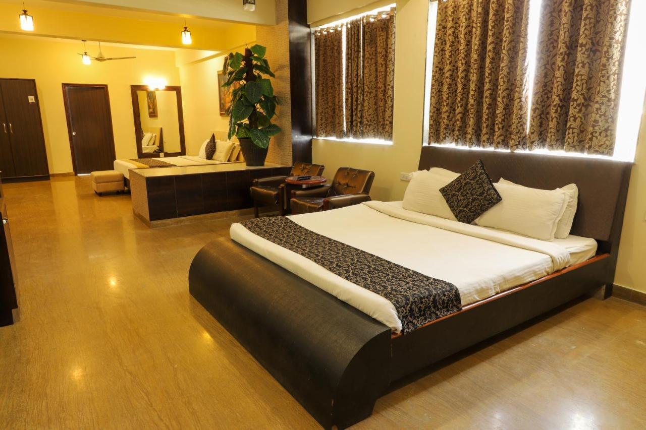 Regenta Central Mewargarh, Near Biological Park Udaipur Exterior photo